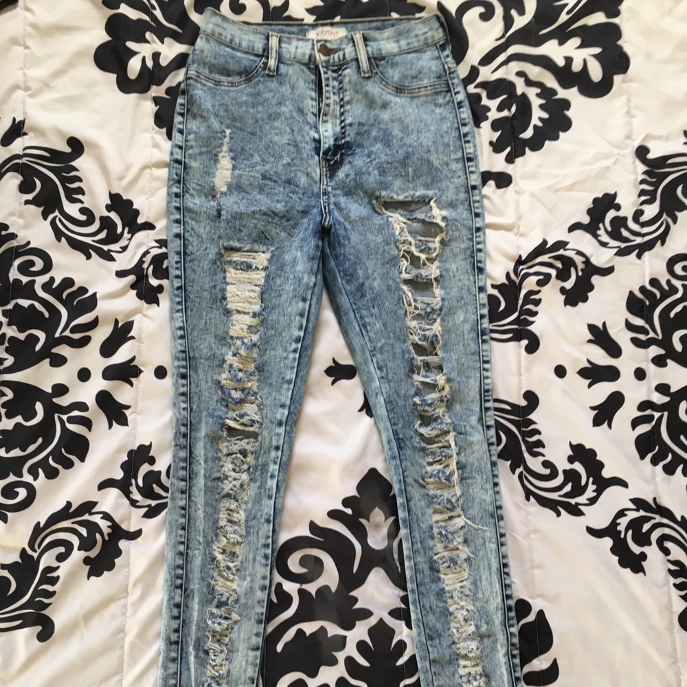 High-waist Destroyed Jeggings
